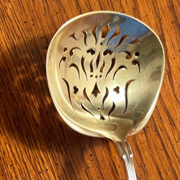 Gorham Norfolk Sterling Silver Confection Spoon Gold Wash c1904 - Picture 6 of 9